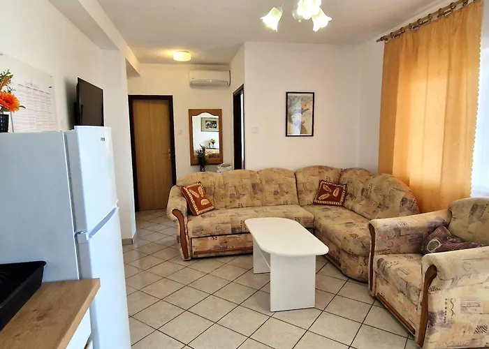 Merima Apartament Krk Town